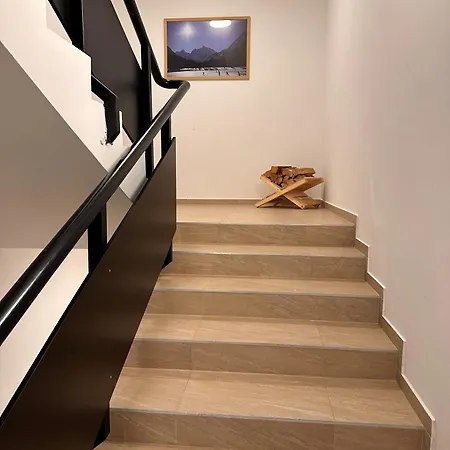 Nordic Sun Apartment *